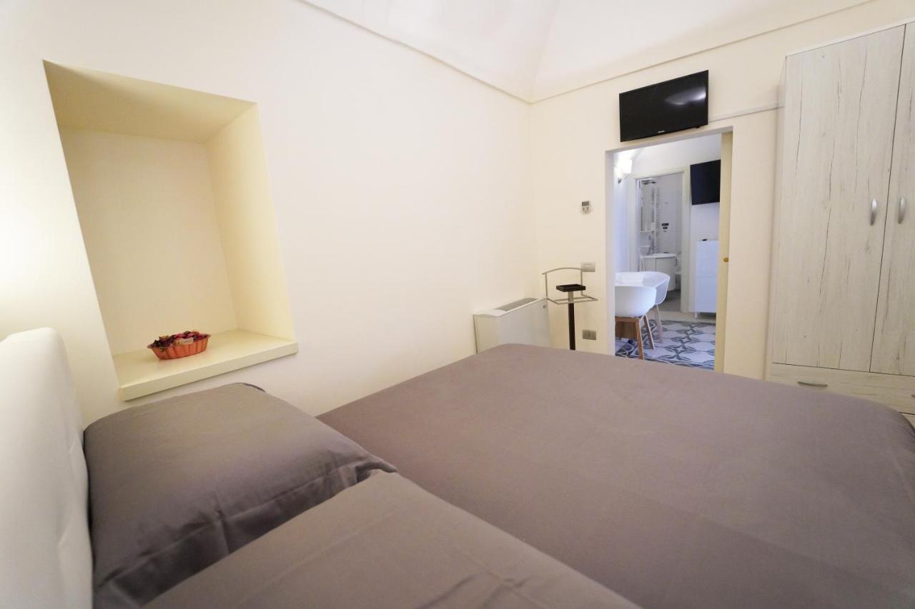 Santa Cesarea Residence Casa Vacanze - La Vetta Del Sasso Barisano Matera Extérieur photo